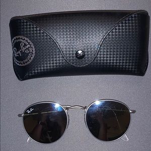 Ray-Ban Rounds